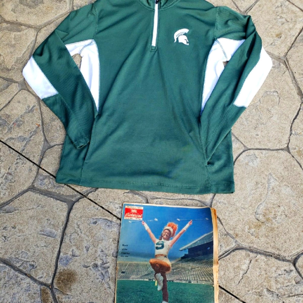 MICHIGAN state university 1/4 zip & VINTAGE magazine